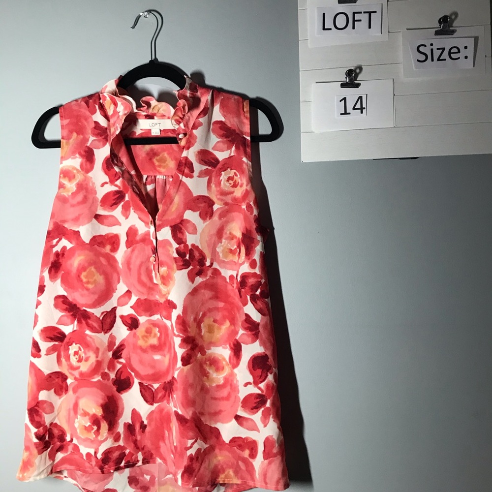 Loft blouse ruffled collar fabric covered buttons